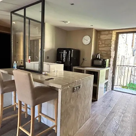 Apartment Le Balconnet, 8 Cour Des Fontaines Sarlat-la-Caneda